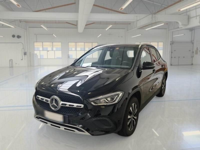 Mercedes GLA Mercedes GLA