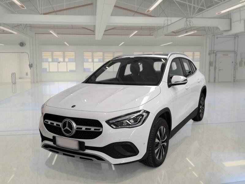Mercedes GLA