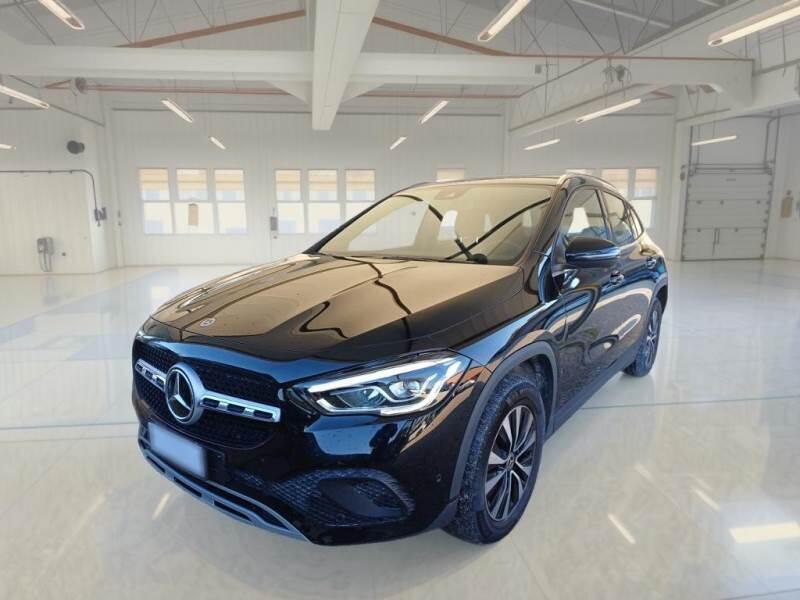 Mercedes GLA