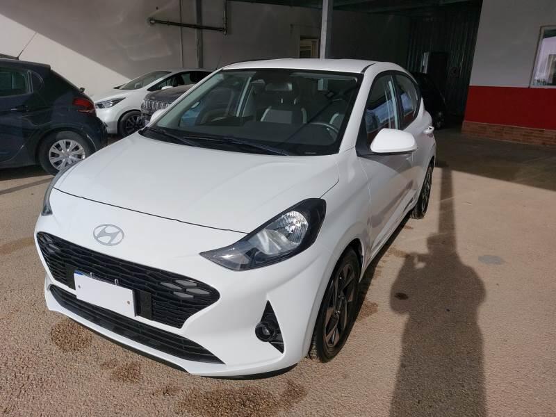 Hyundai i10 Hyundai i10