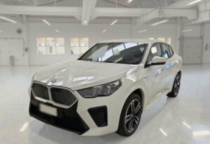 BMW IX2